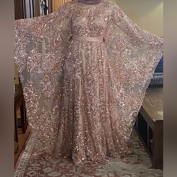 Custom Made Gemy Maalouf gown - Picture 5 of 8